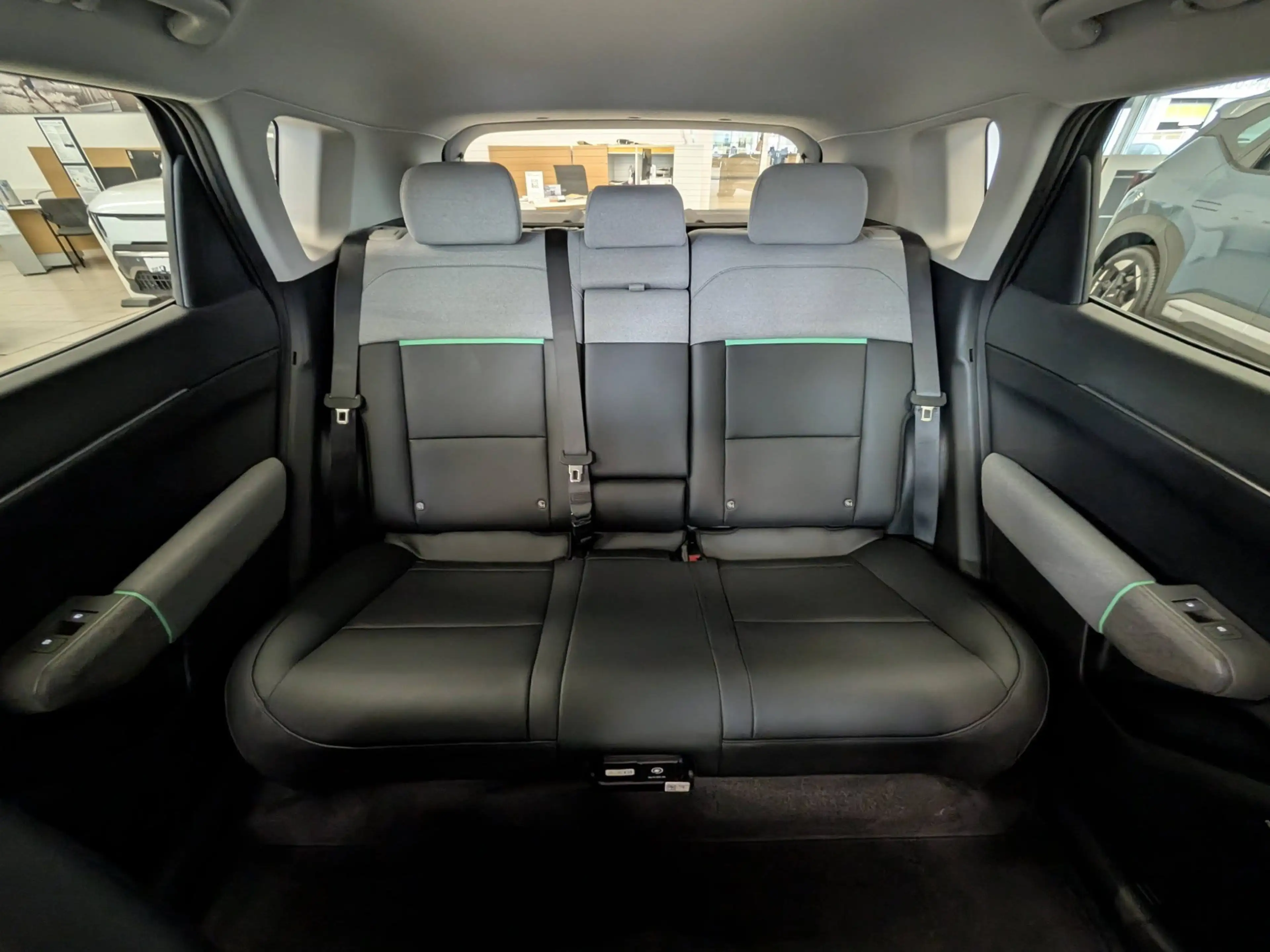 Kia EV4 81.4-kWh FWD Earth Upgrade Sound Design — photo 13
