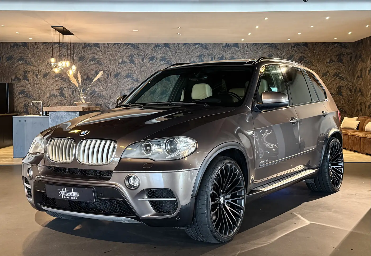 BMW X5 4.4 V8 xDrive I 22"Breyton I Pano I Head-Up I VOL! Brun - 1