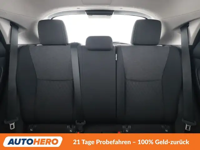 Toyota Yaris view 15