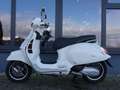 Vespa GTS 300 Super - Weiß Innocente - Sonderpreis - thumbnail 3