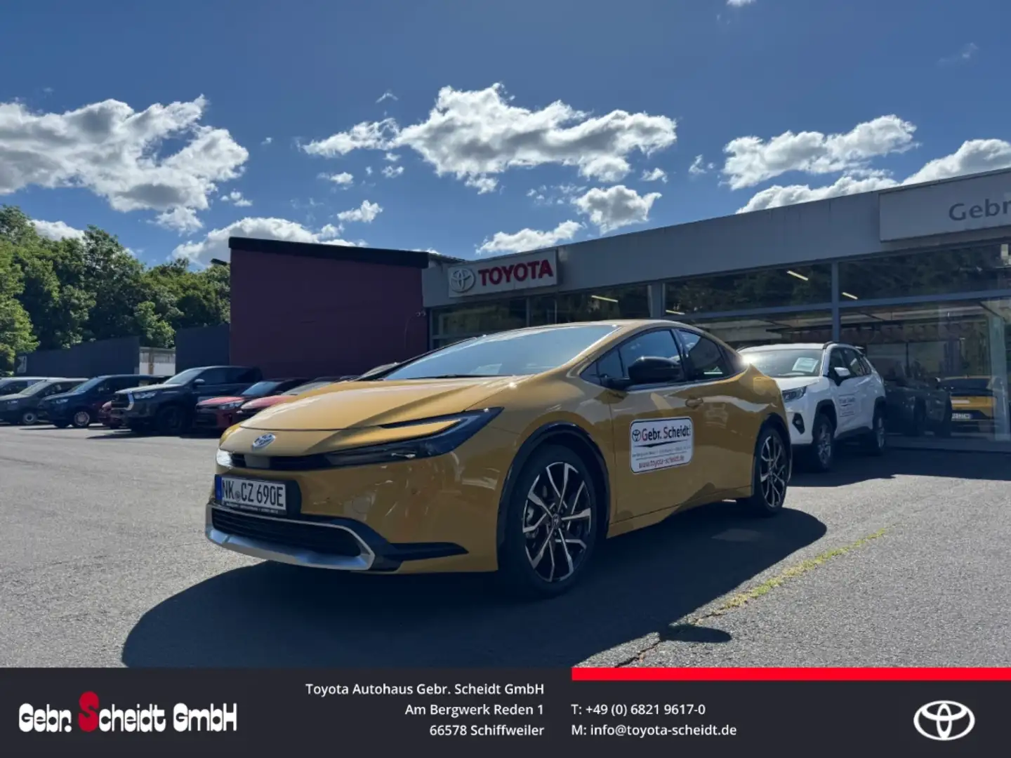 Toyota Prius Plug-in Hybrid Executive 2.0 EU6e Gelb - 1