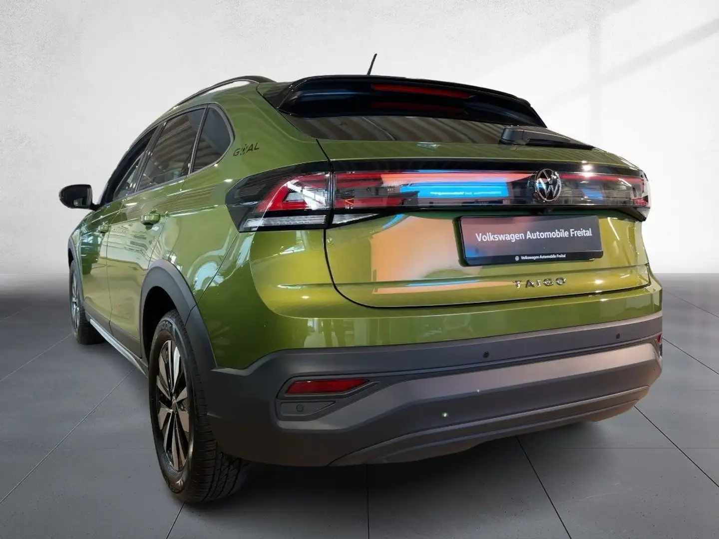 Volkswagen Taigo GOAL 1,0 TSI DSG *IQ.LIGHT / REAR-VIEW* Grün - 2