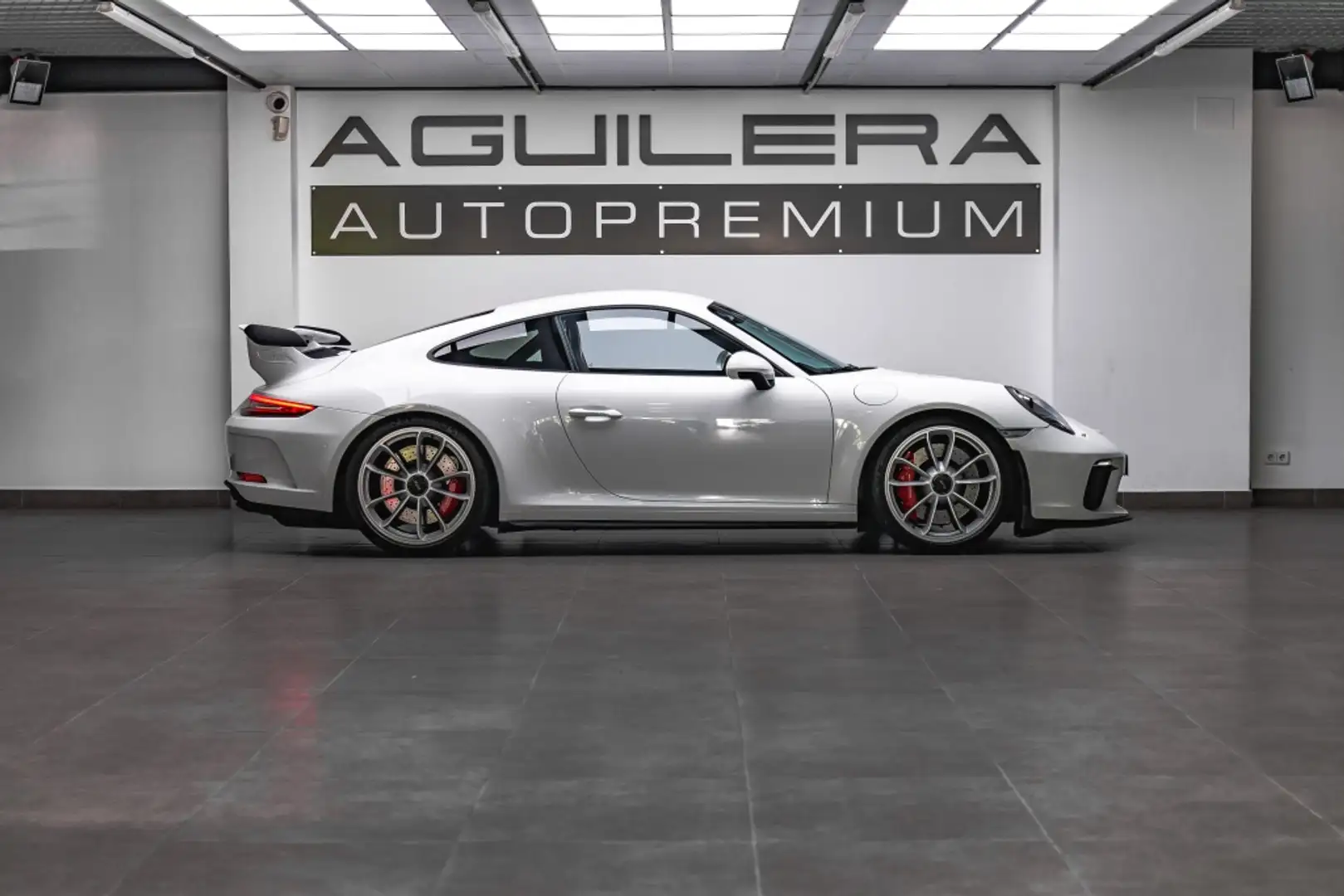 Porsche 991 GT3 PDK Weiß - 2