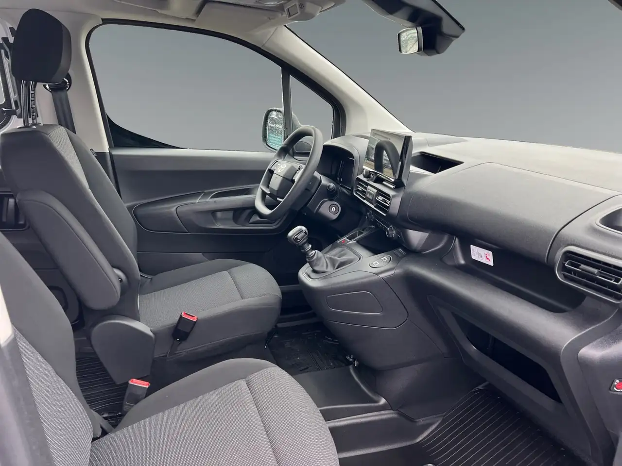 Toyota PROACE CITY Doppelkabine 1.5 D-4D L2 Meister 15