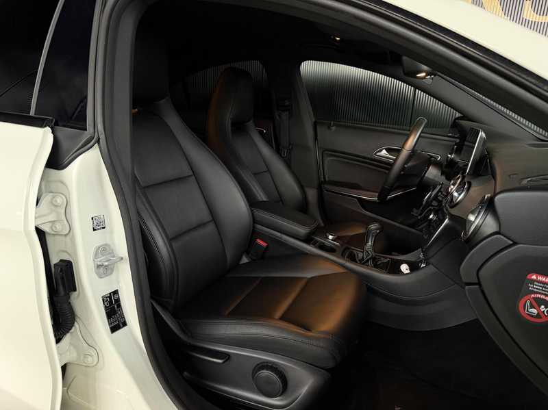 Mercedes-Benz CLA 180 |Airco|Night|Xenon|Stoel verw|Urban| — photo 14