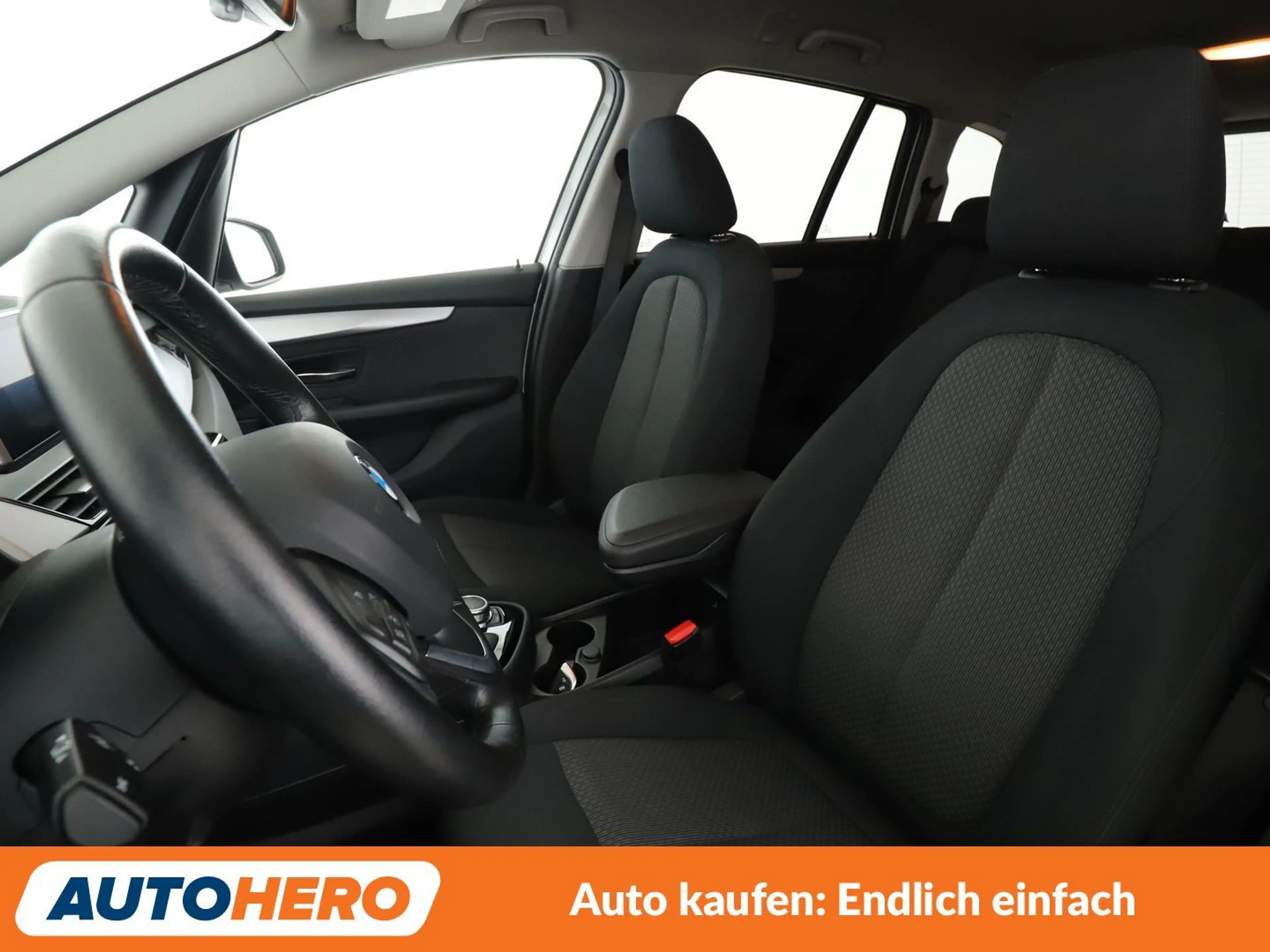 BMW 218 i Gran Tourer Advantage Aut.*NAVI*PDC*SHZ* — photo 10