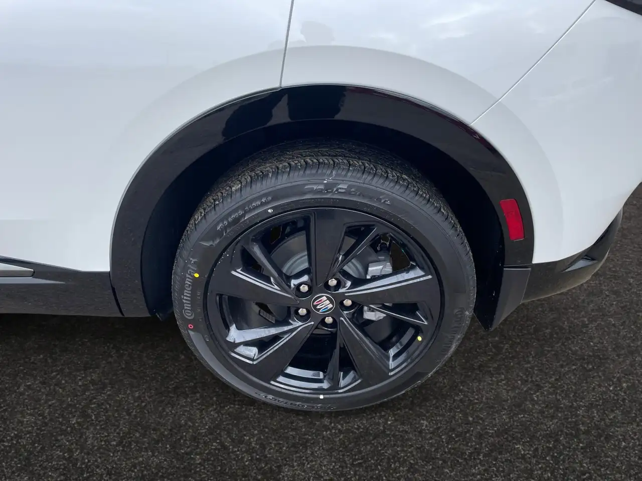 Buick Envision снимка Buick Envision