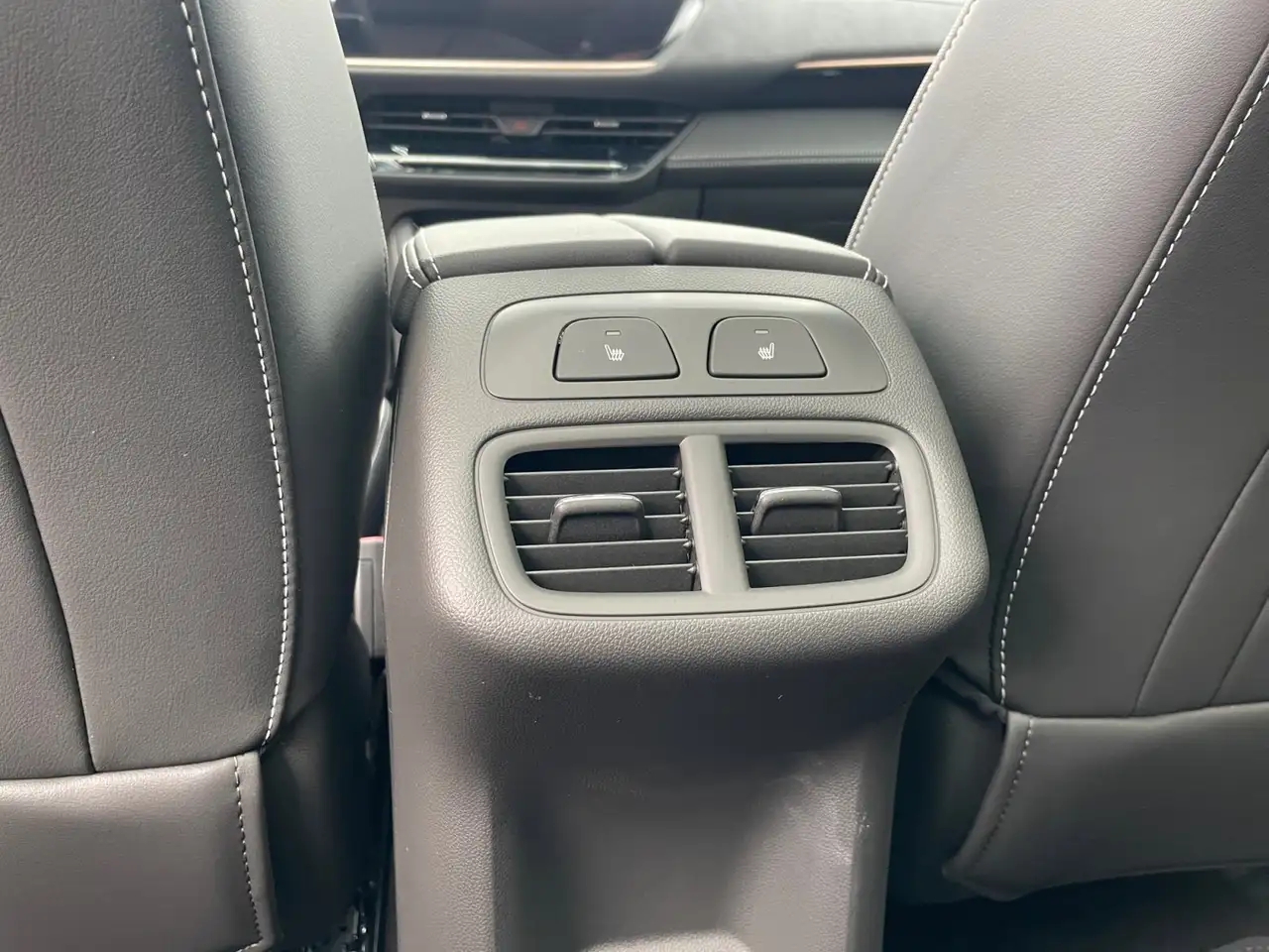 Buick Envision снимка Buick Envision