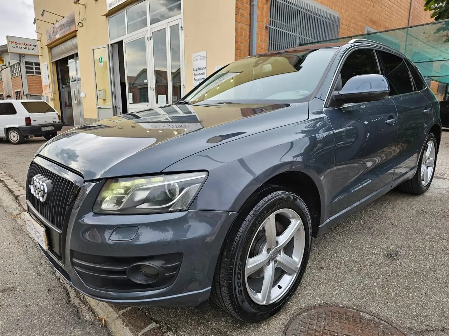 Audi Q5 2.0 TDI 170cv Quattro*Bi-Xeno*19*Pdc* Gris - 2