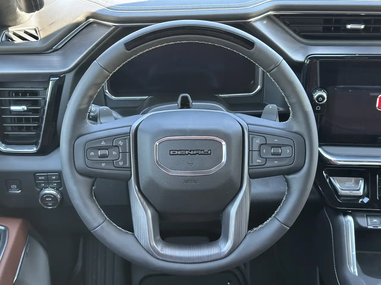GMC Sierra 1500 fotografie GMC Sierra 1500