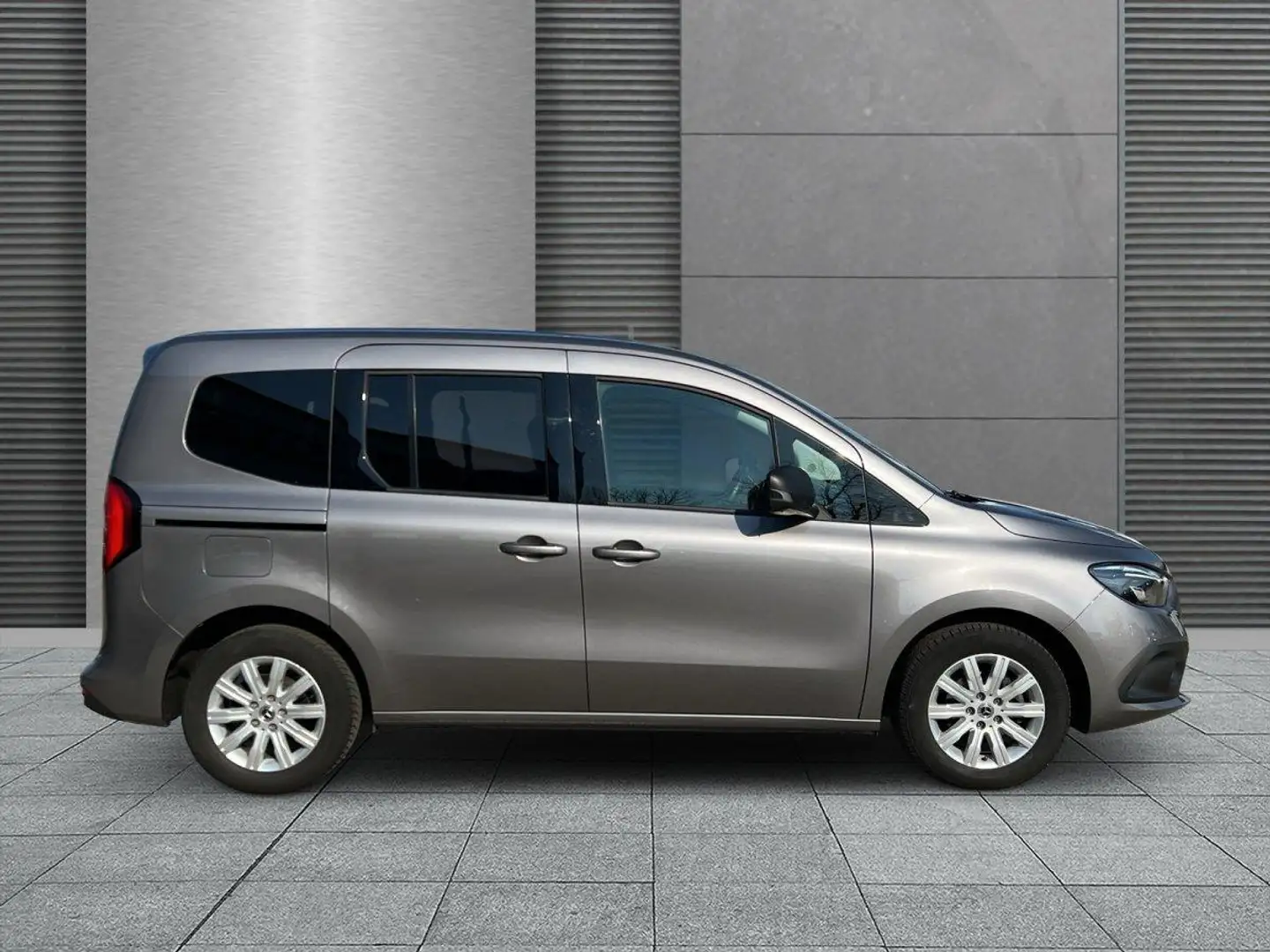 Mercedes-Benz Citan standard PRO LED+RFK+SHZ 113 Tourer 96 kW (131 ... Grau - 2