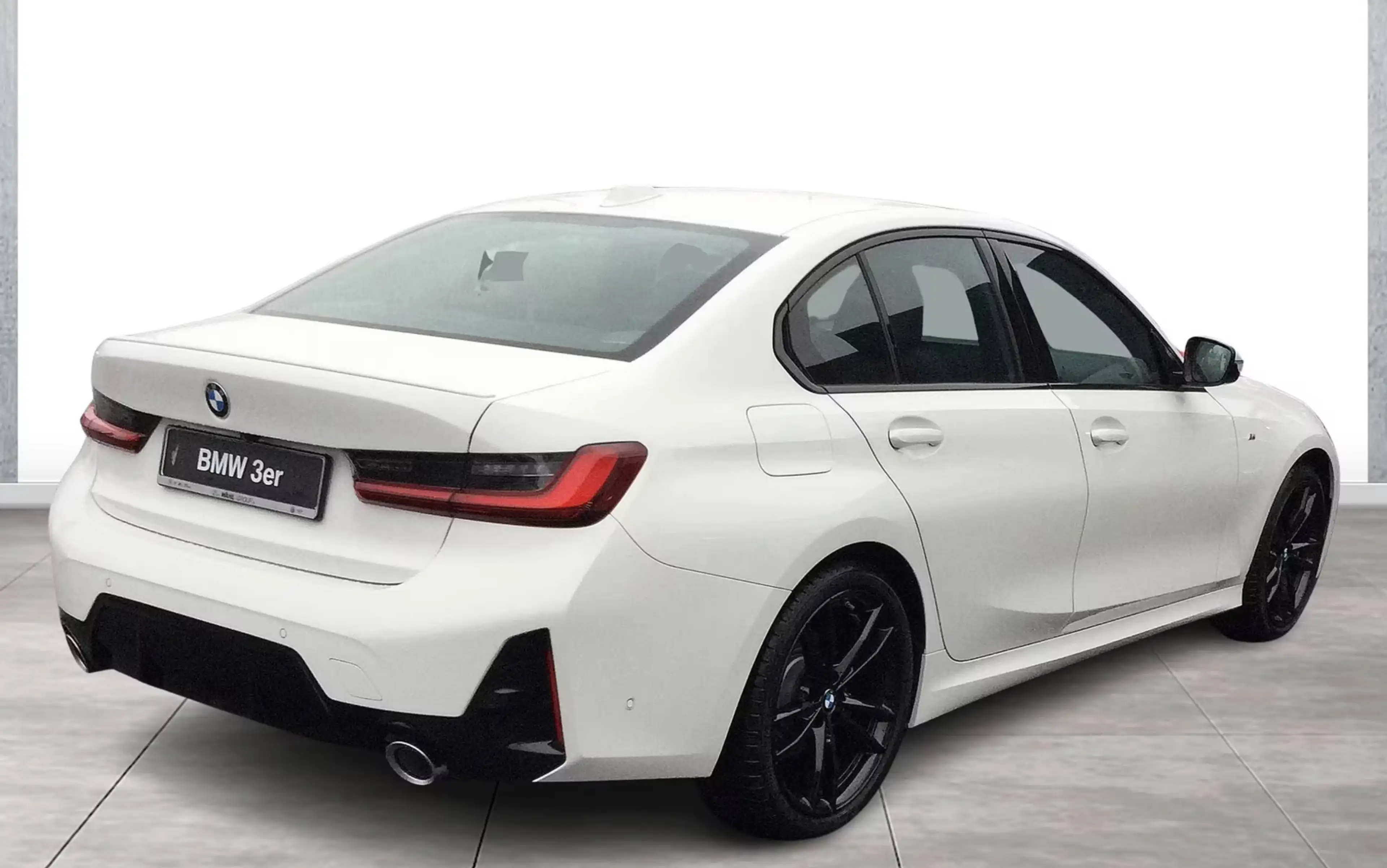 BMW 320 d 320d xDrive M Sport HeadUp Adap — photo 4