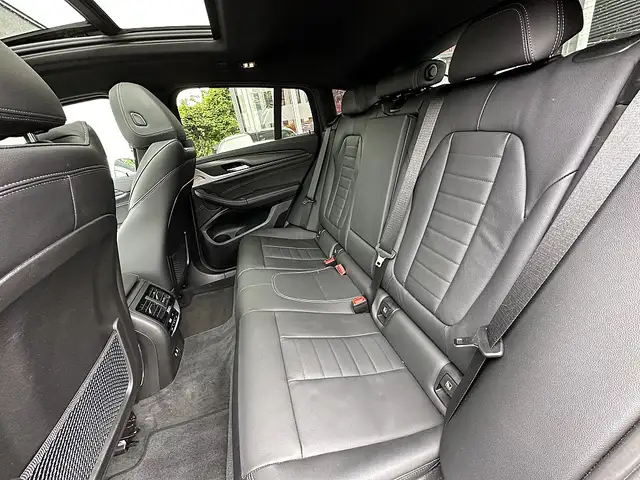 BMW X4 40i  Aut. Ansicht 26