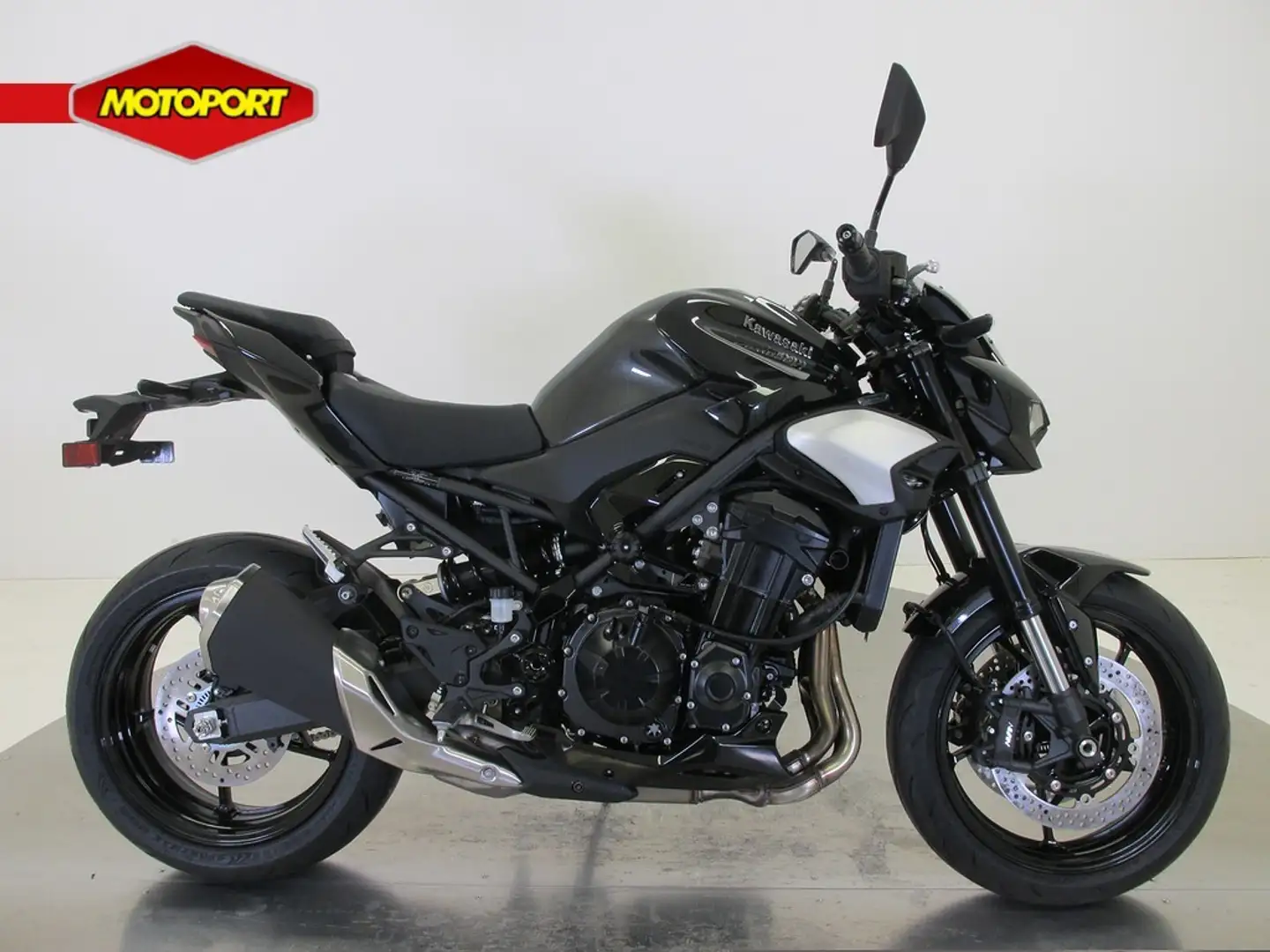 Kawasaki Z 900 ABS Zwart - 1