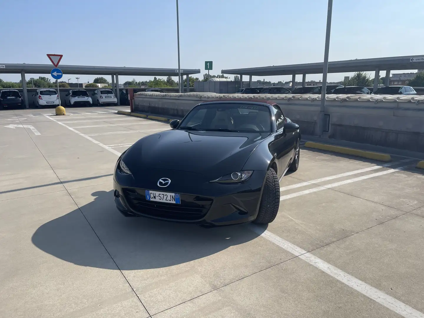 Mazda MX-5 Mx-5 ND Sakura Edition - Full optional - 2
