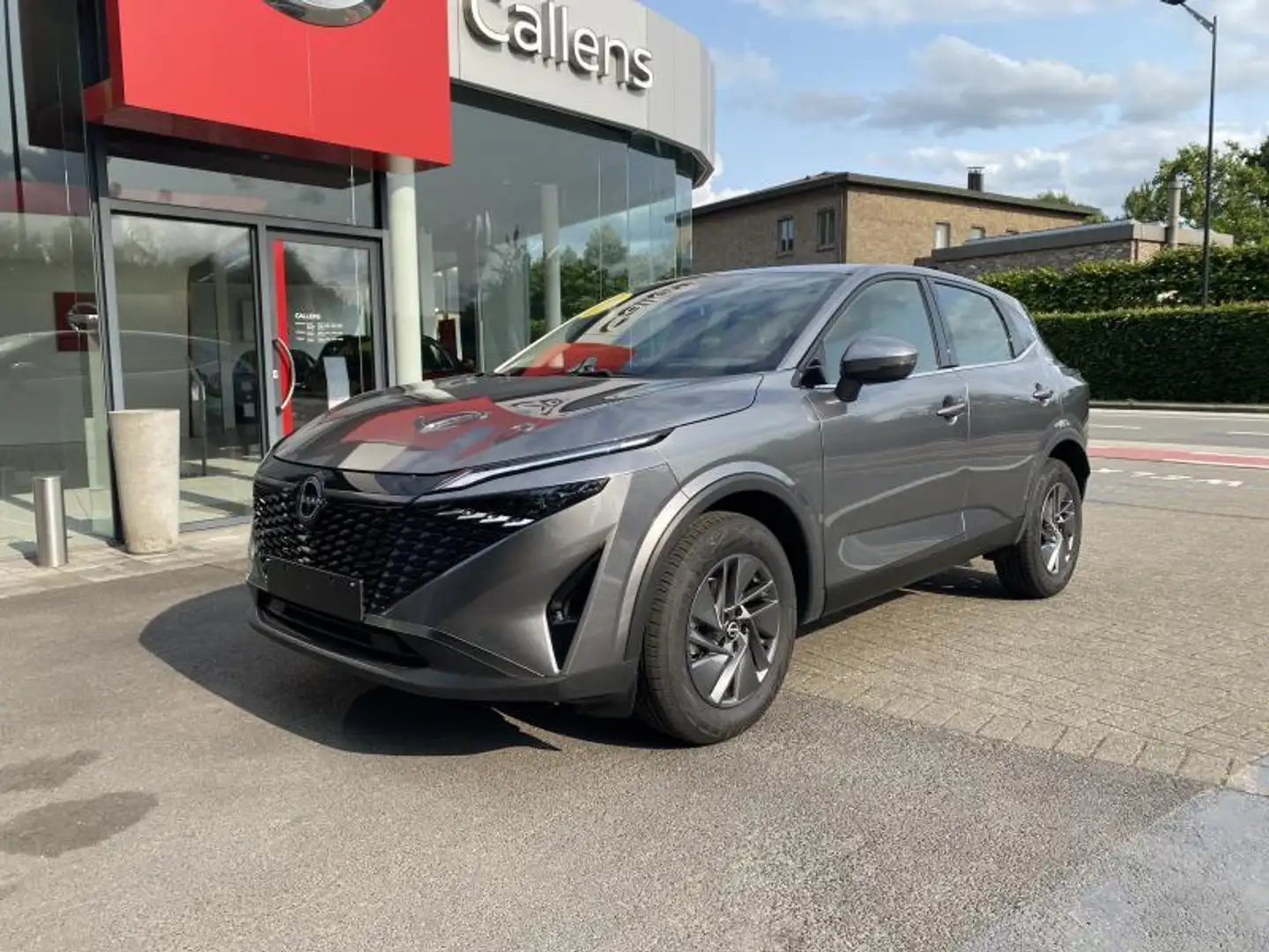 Nissan Qashqai Mild-Hybrid 140 MT 2WD Acenta TOPDEAL - STOCKACTIE Grijs - 1