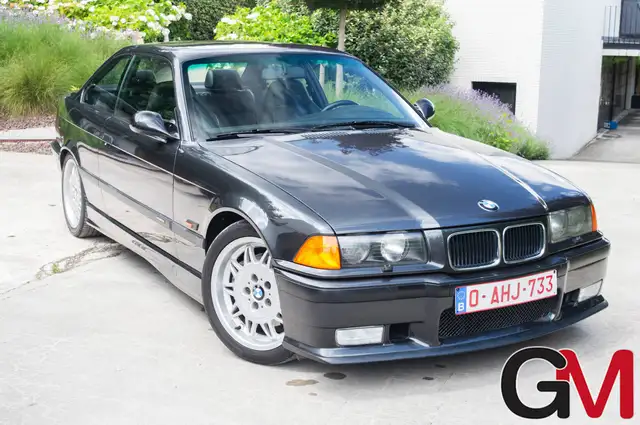 BMW M3 m3  e36 3.0l in super condition.....