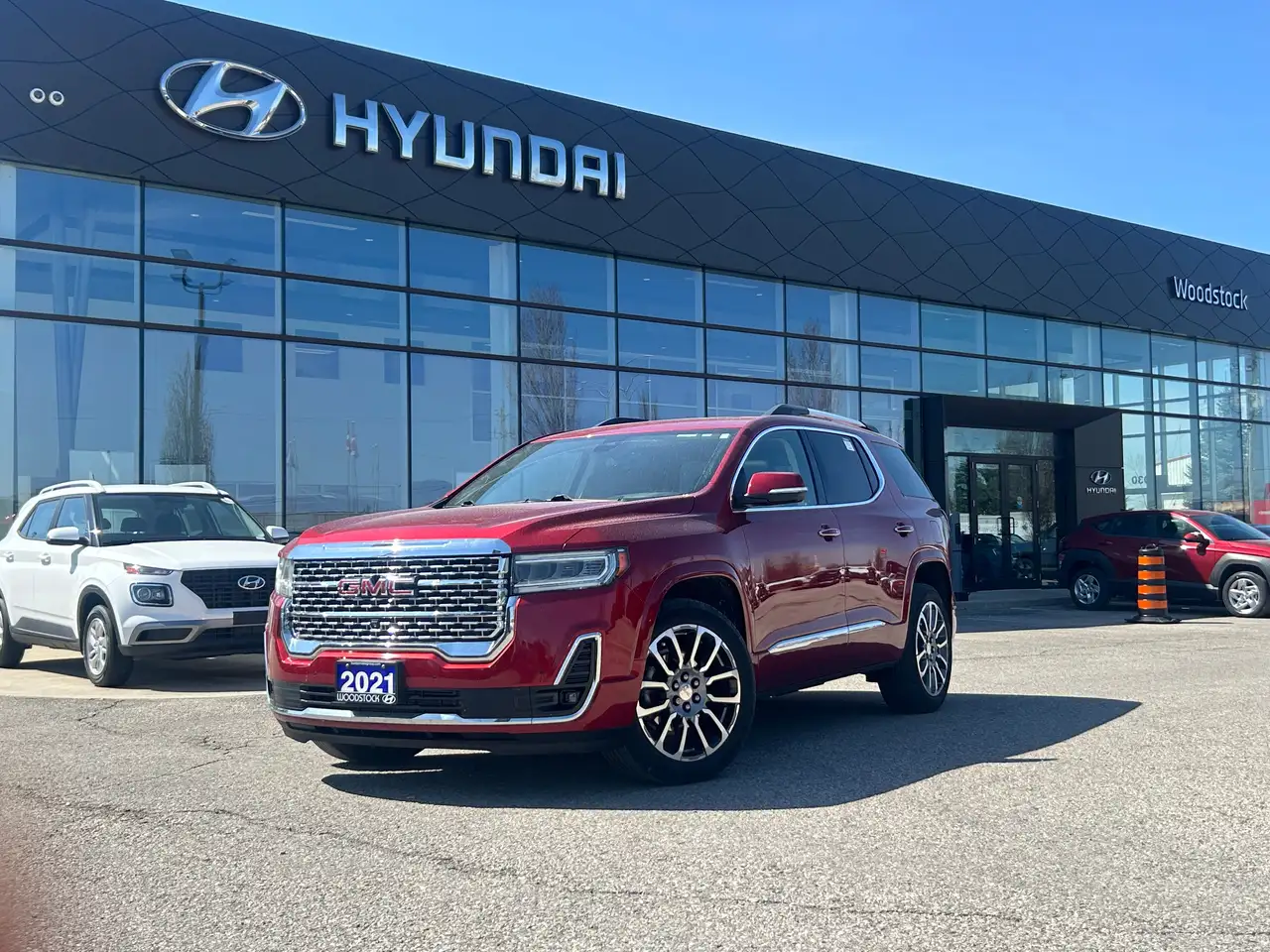 GMC Acadia снимка GMC Acadia