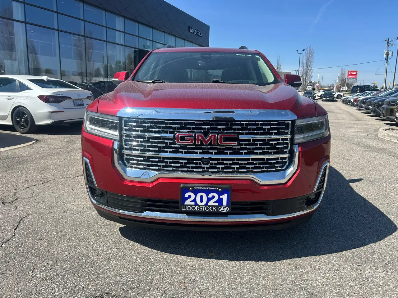 GMC Acadia снимка GMC Acadia