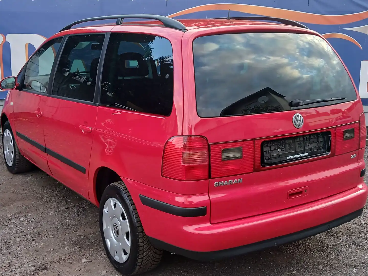 Volkswagen Sharan 2,0 Highline *AUTOMATIK*7-SITZER*AHK*HU/TÜV NEU Rot - 2