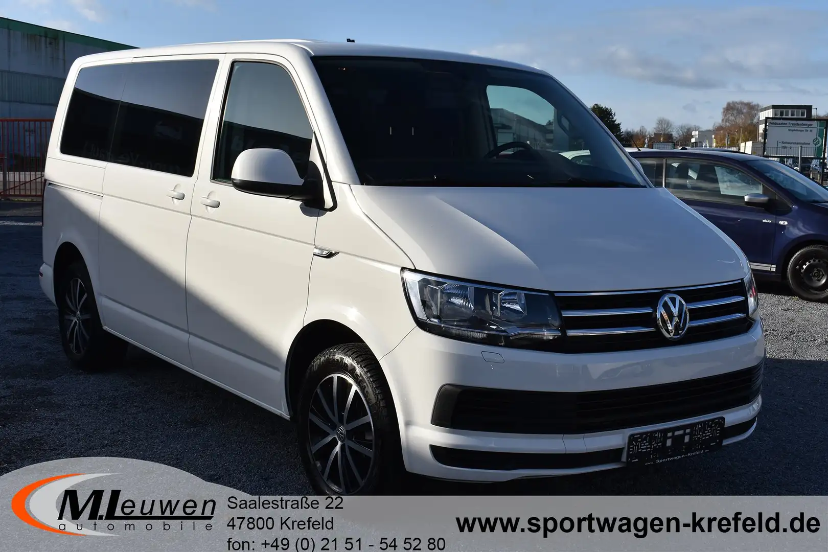 Volkswagen T6 Multivan Multivan Comfortline DSG *STANDHZG*NAVI*CAM*AHK* Weiß - 2