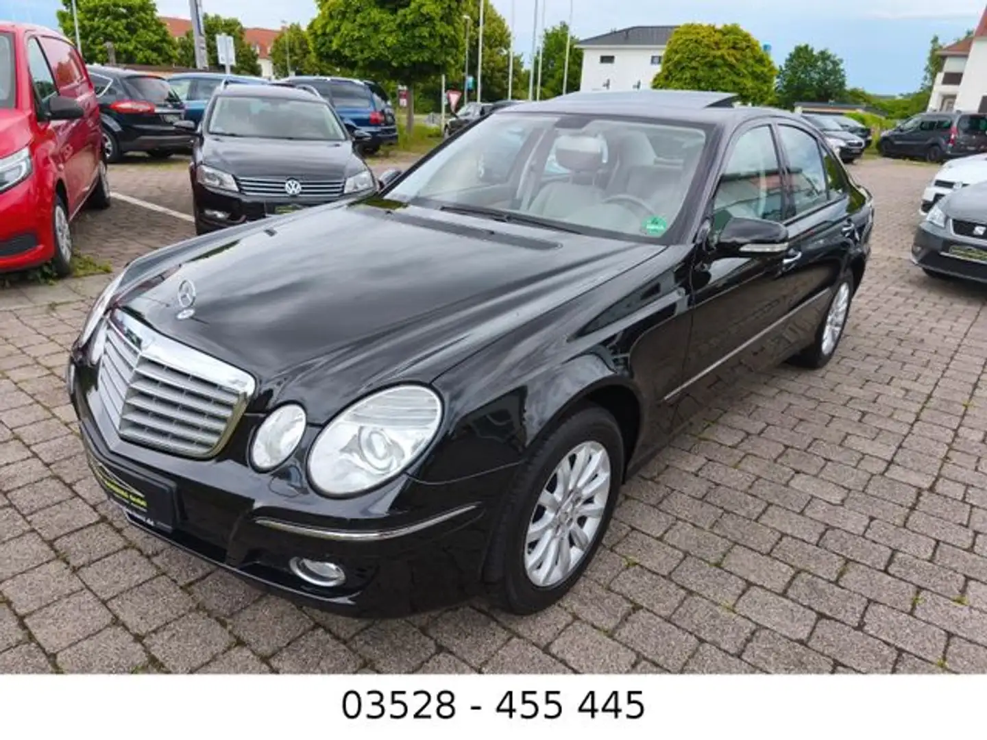 Mercedes-Benz E 200 E -Klasse Lim. (BM 211)(01.2002->) Schwarz - 1