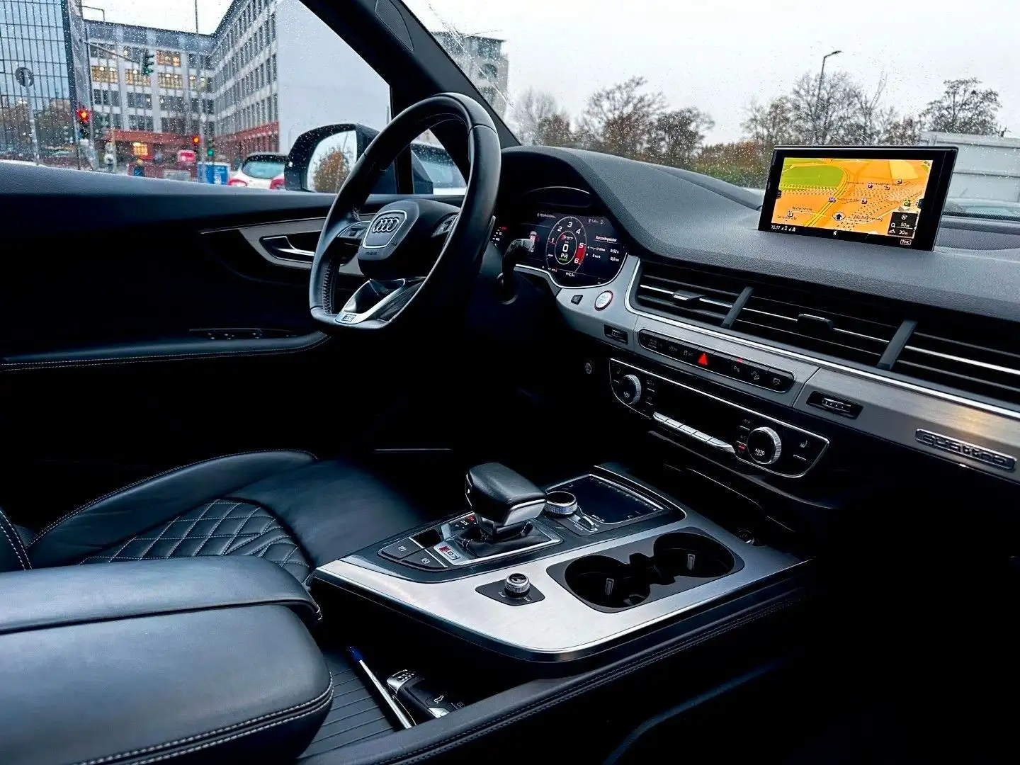 Audi SQ7 4.0 TDI Quattro + S-Line + Selection + Voll Noir - 2
