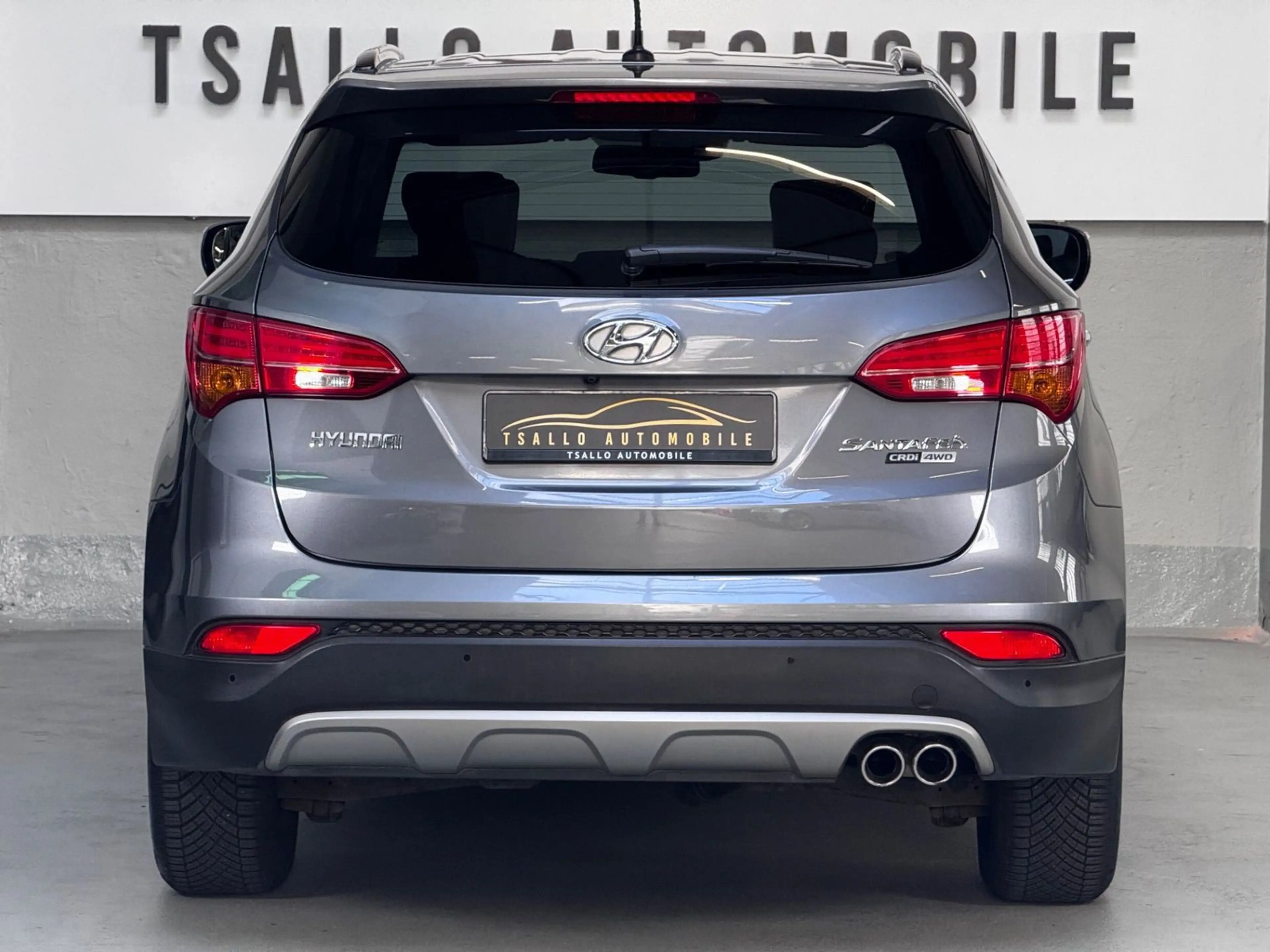Hyundai SANTA FE 2.2 CRDI Premium 4WD — photo 6