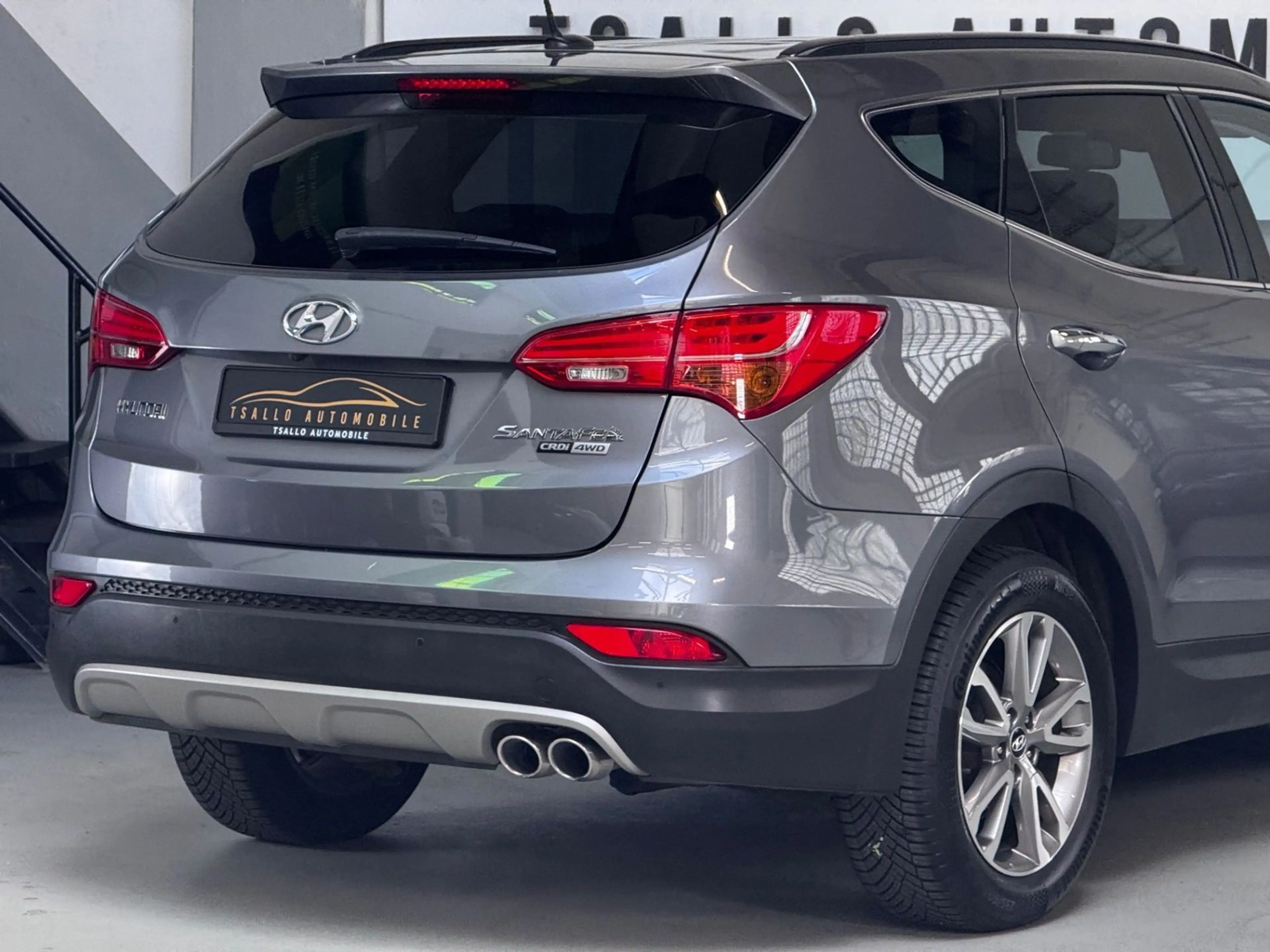 Hyundai SANTA FE 2.2 CRDI Premium 4WD — photo 5