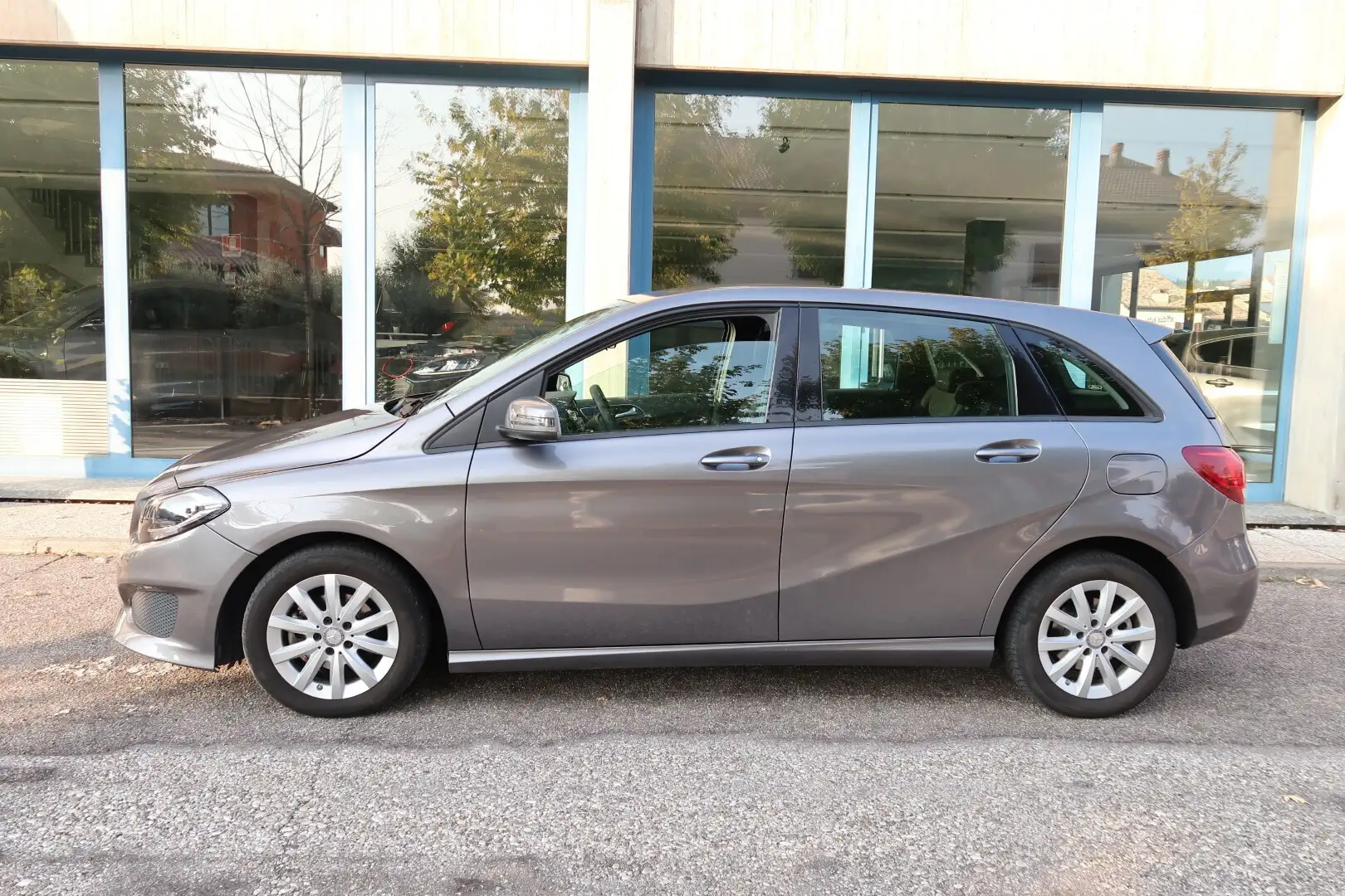 Mercedes-Benz B 180 B 180 CDI Business Gris - 2