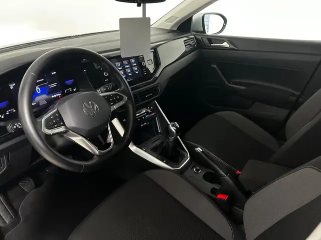 Volkswagen Taigo view 9