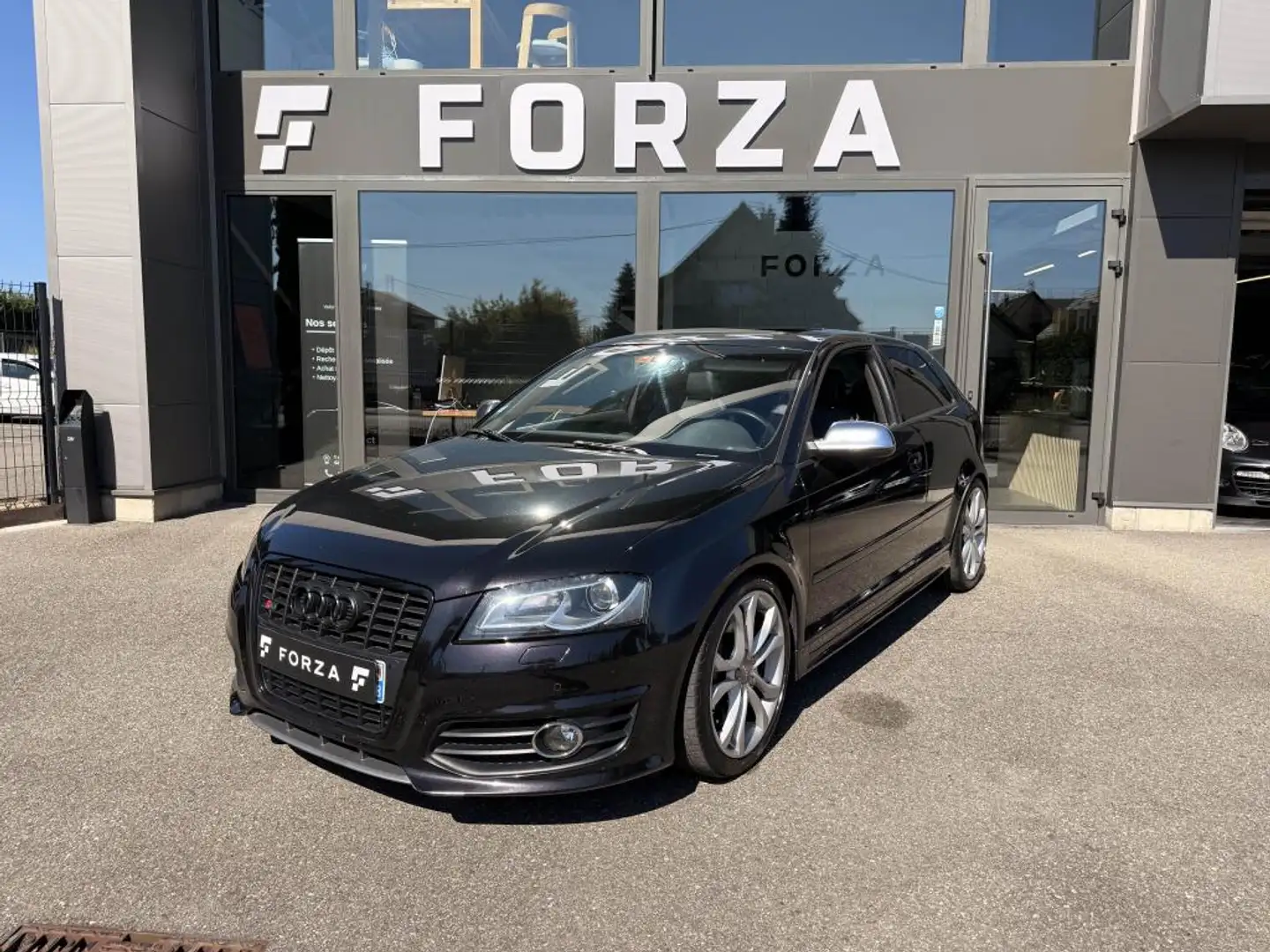 Audi A3 S3 Quattro 2.0i TFSI S3  COUPE Noir - 1