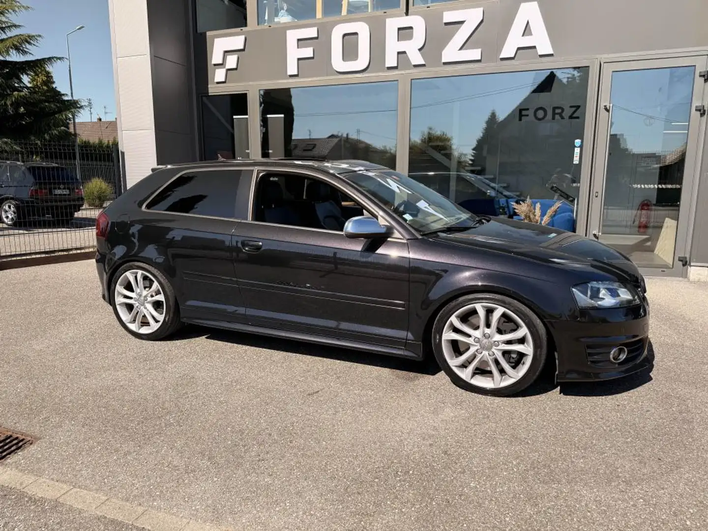 Audi A3 S3 Quattro 2.0i TFSI S3  COUPE Noir - 2