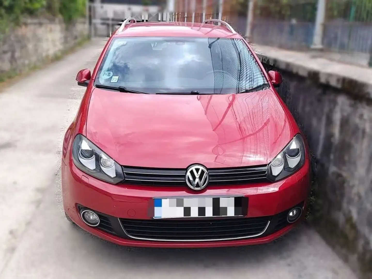 Volkswagen Golf Variant 1.9TDI Advance Rojo - 1