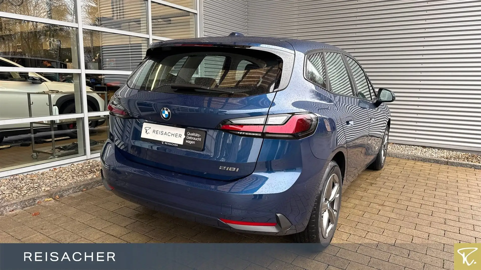 BMW 218 Navi DAB AHK RüKa adLED 17"LM Blau - 2