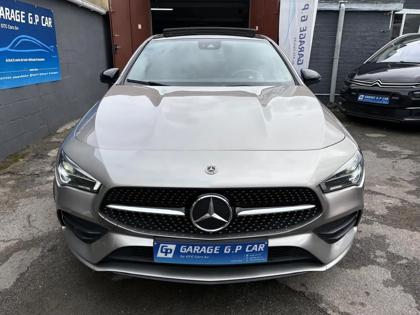 Mercedes-Benz CLA 250 e PHEV AMG Line | | PACK NIGHT | TOIT PANO Gris - 2