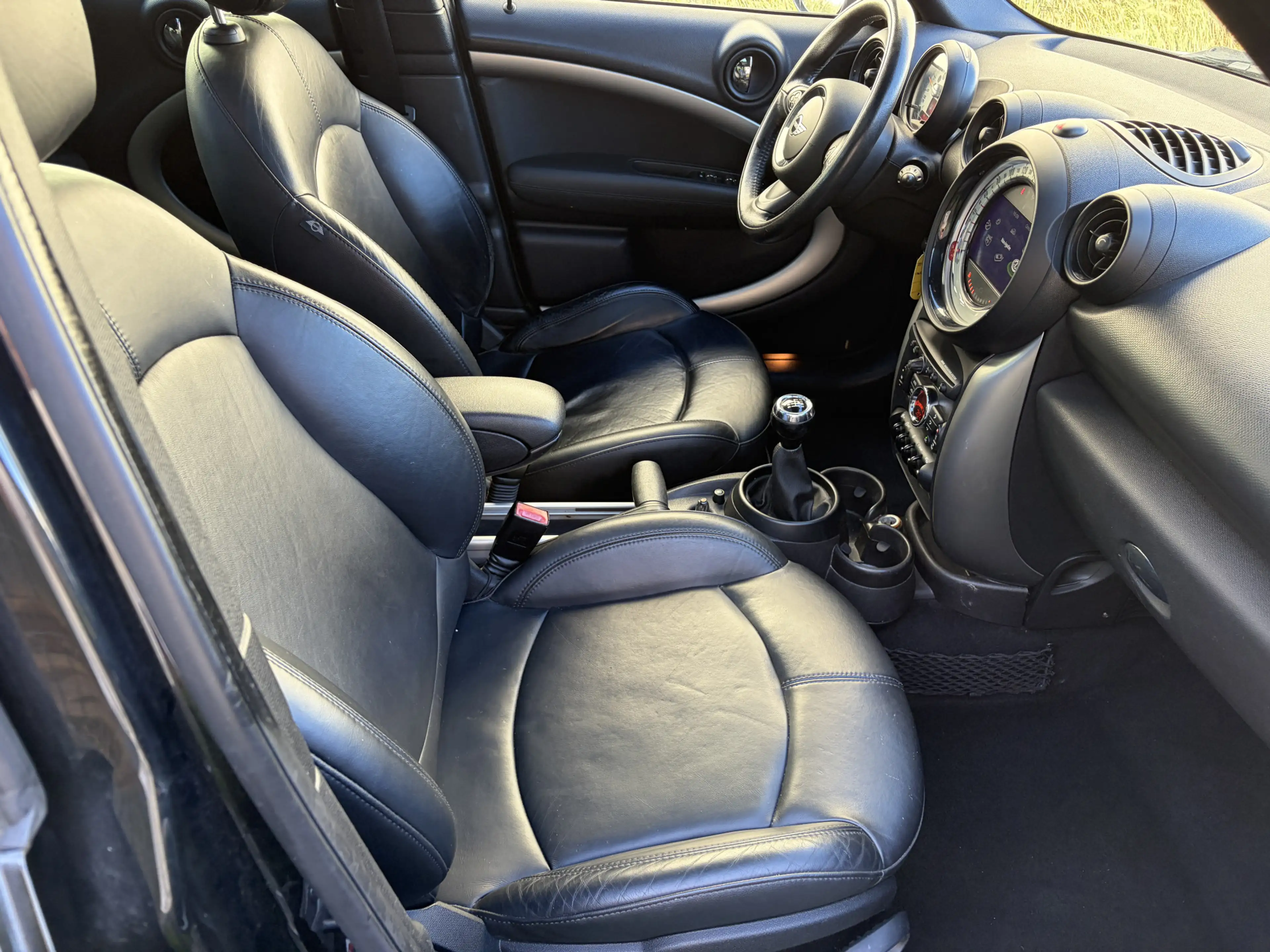 MINI Cooper D Countryman 1.6 Westminster / PANORAMADAK / CRUISE / NAVI / 13 — photo 23