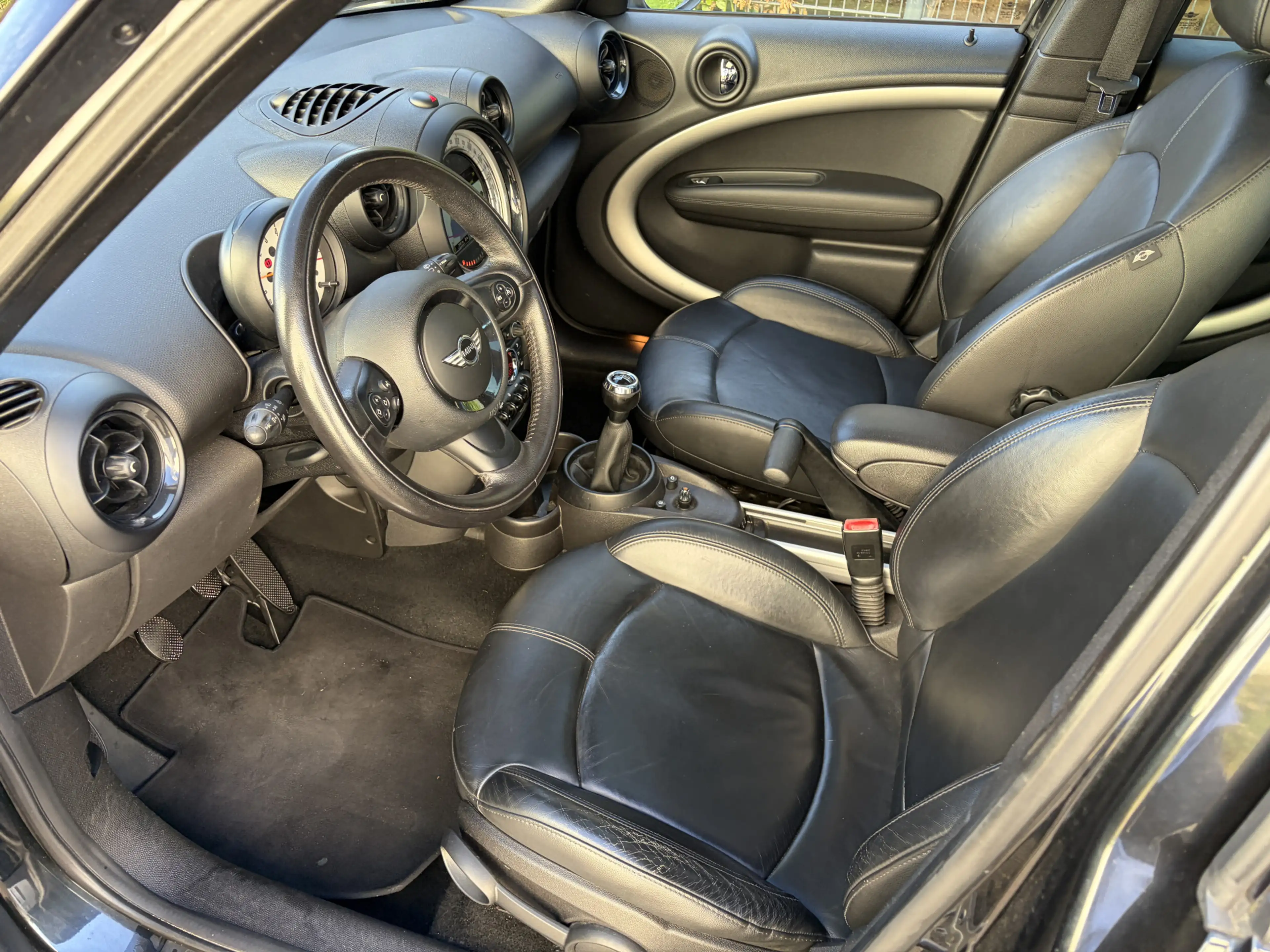 MINI Cooper D Countryman 1.6 Westminster / PANORAMADAK / CRUISE / NAVI / 13 — photo 6