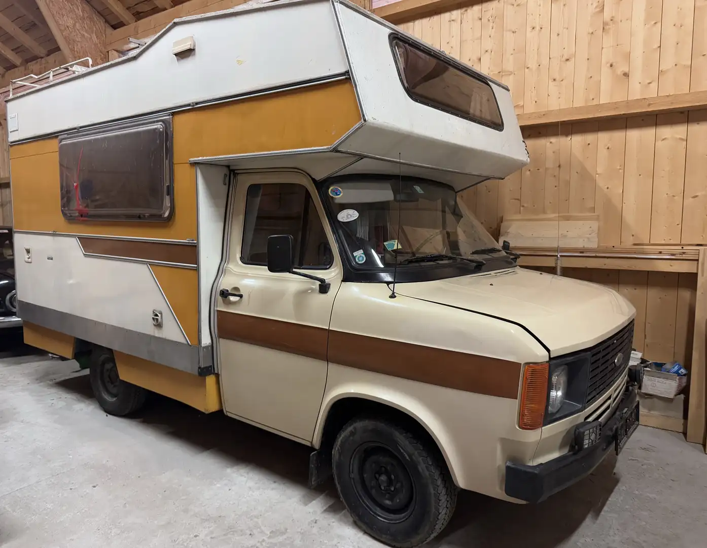 Ford Transit Alkoven - 1