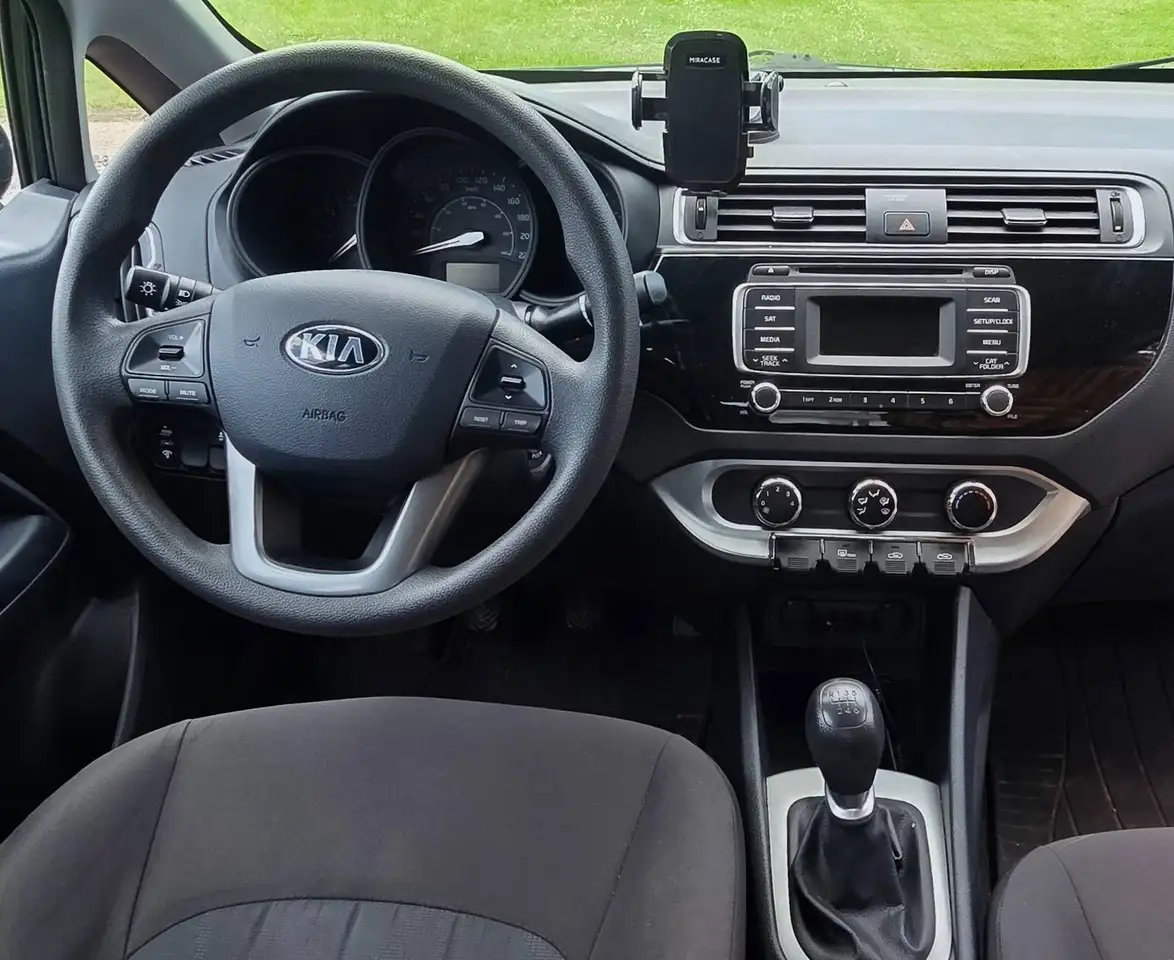 Kia Rio photo Kia Rio