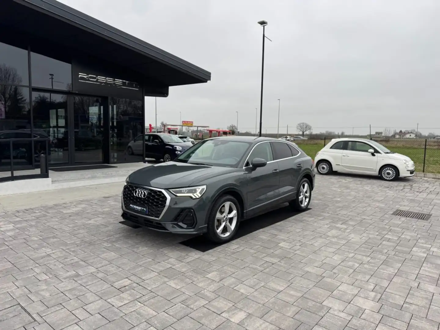 Audi Q3 SPB 40 TDI quattro S tronic SPORTBACK Grigio - 2