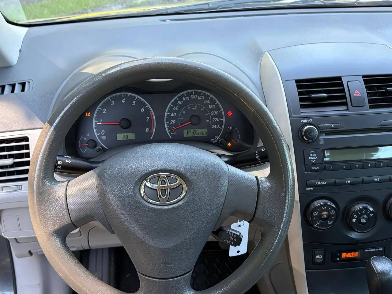 Toyota Corolla photo Toyota Corolla