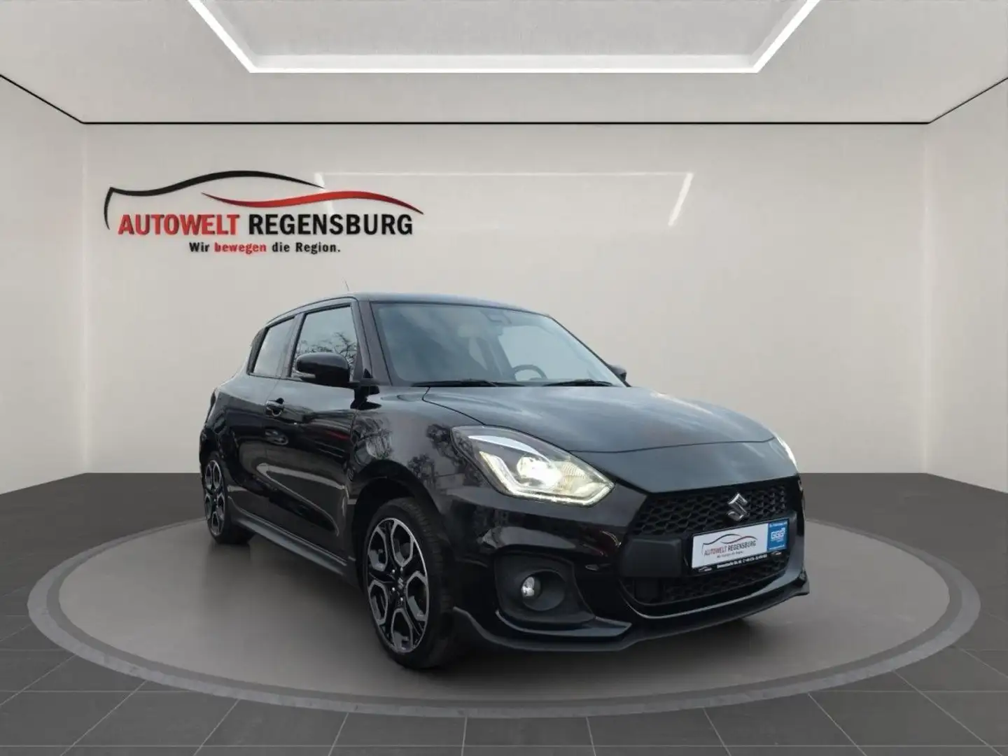 Suzuki Swift Sport 1.4 LED NAVI RFK SHZ 2H Klima Navi Zwart - 1