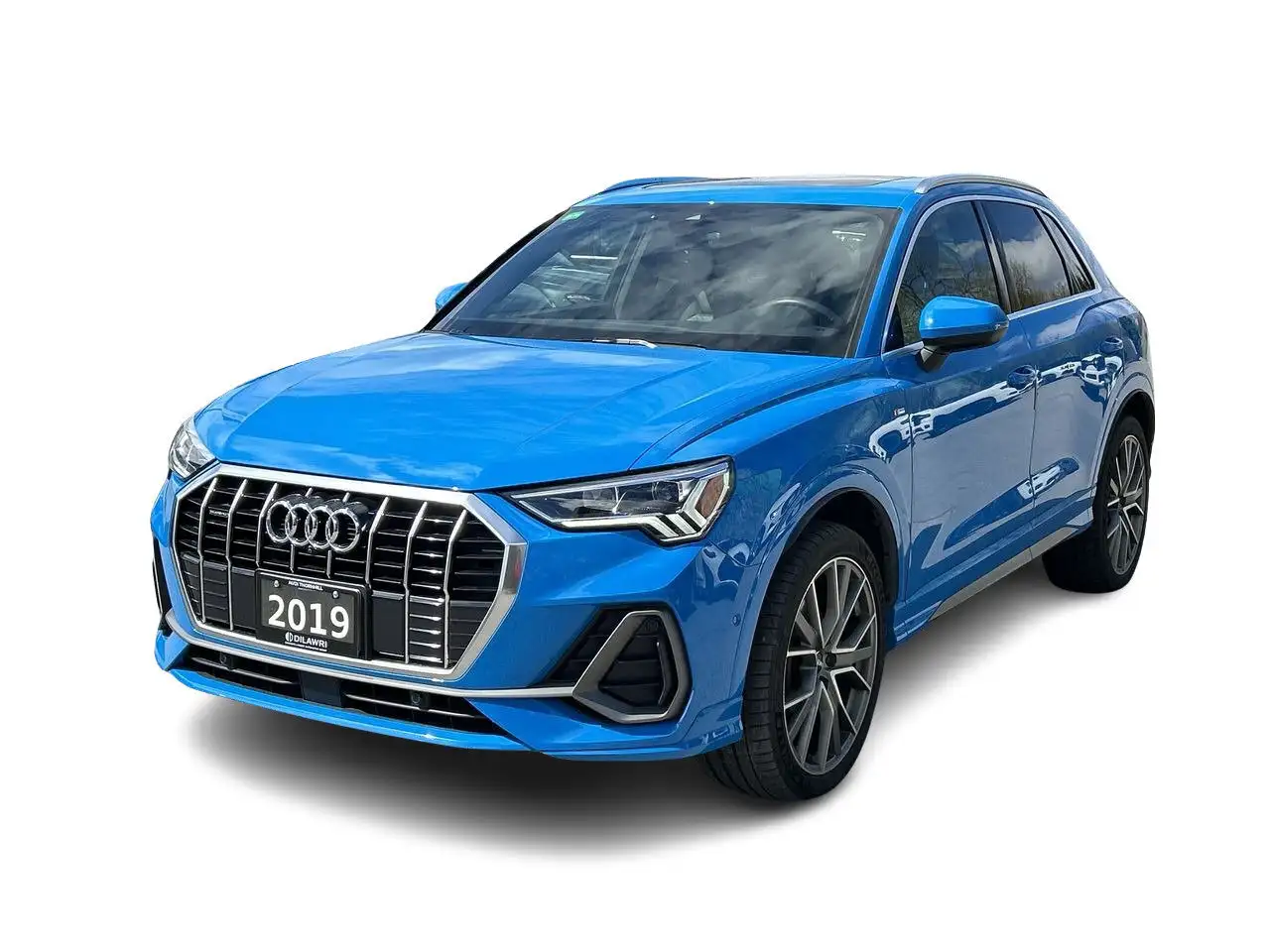 Audi Q3 снимка Audi Q3