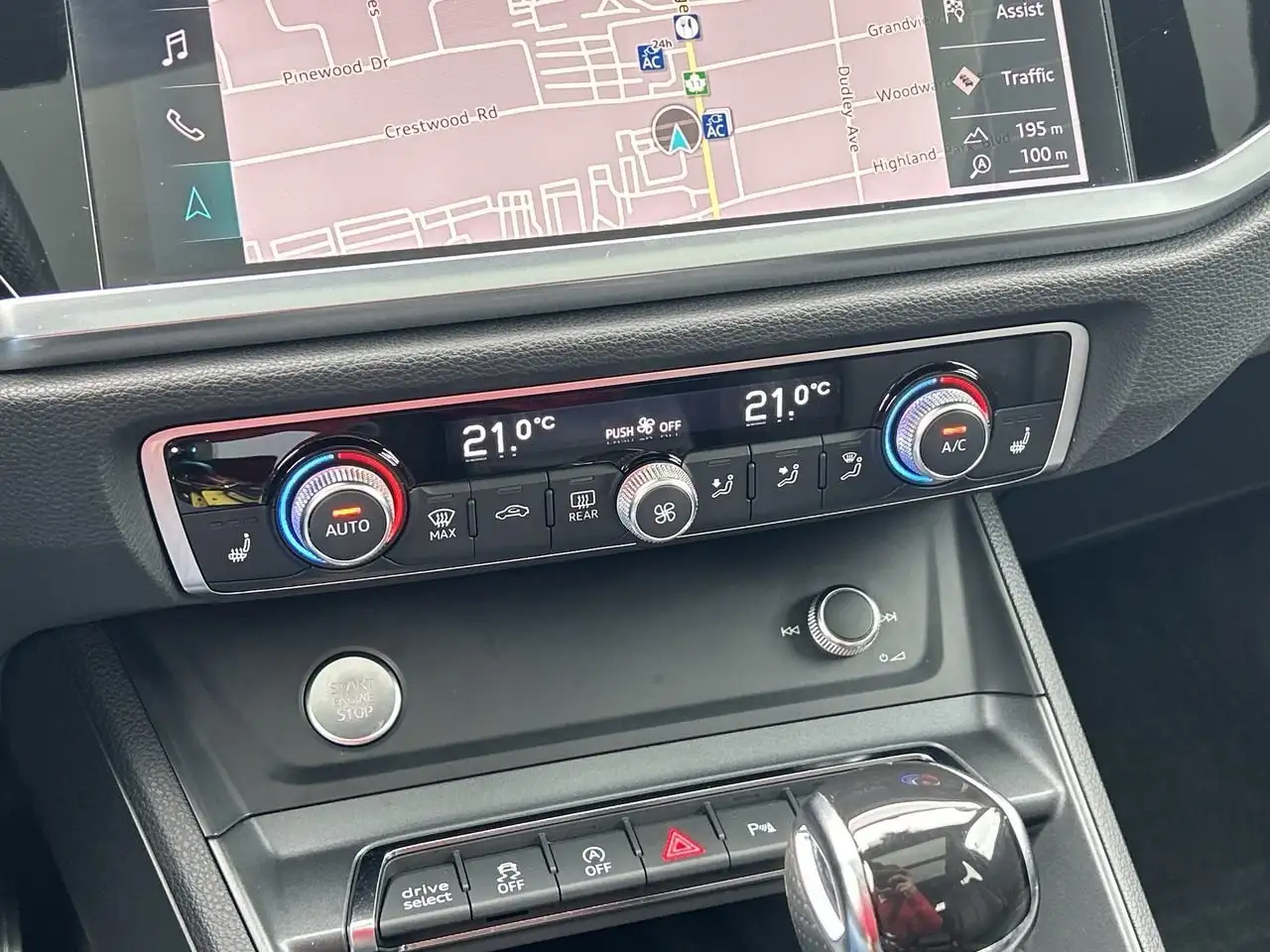 Audi Q3 снимка Audi Q3
