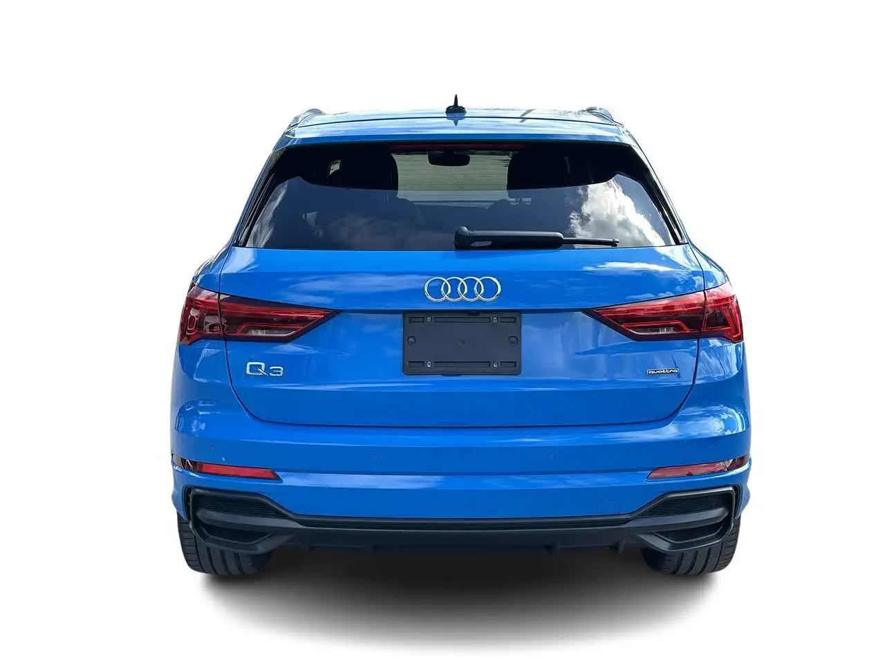 Audi Q3 снимка Audi Q3