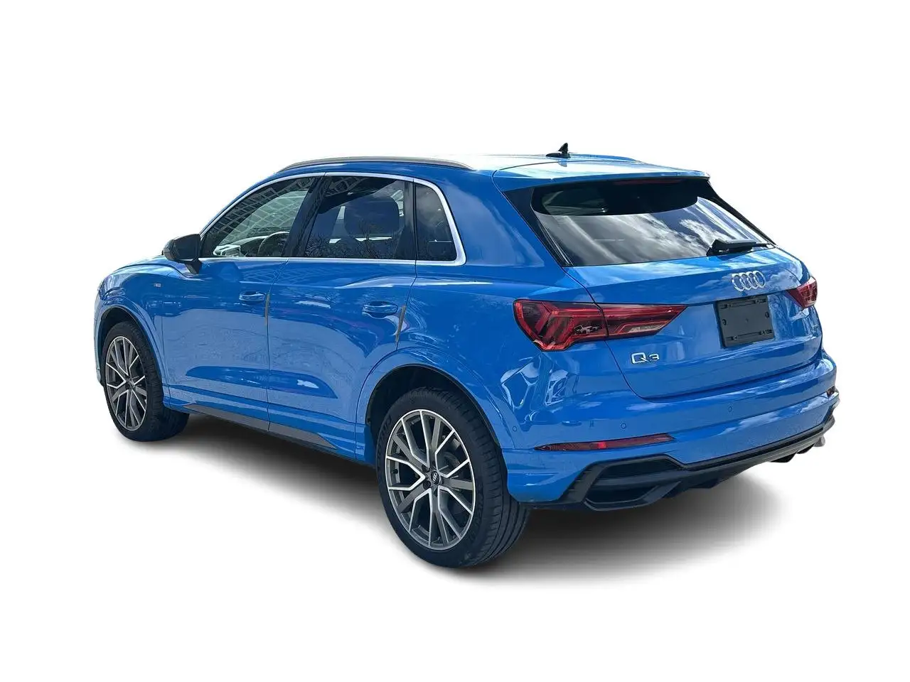 Audi Q3 снимка Audi Q3