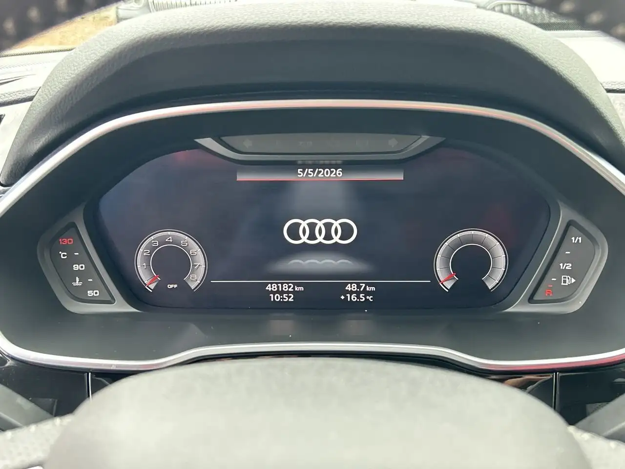 Audi Q3 снимка Audi Q3