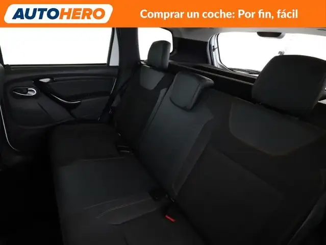 Dacia Duster view 15