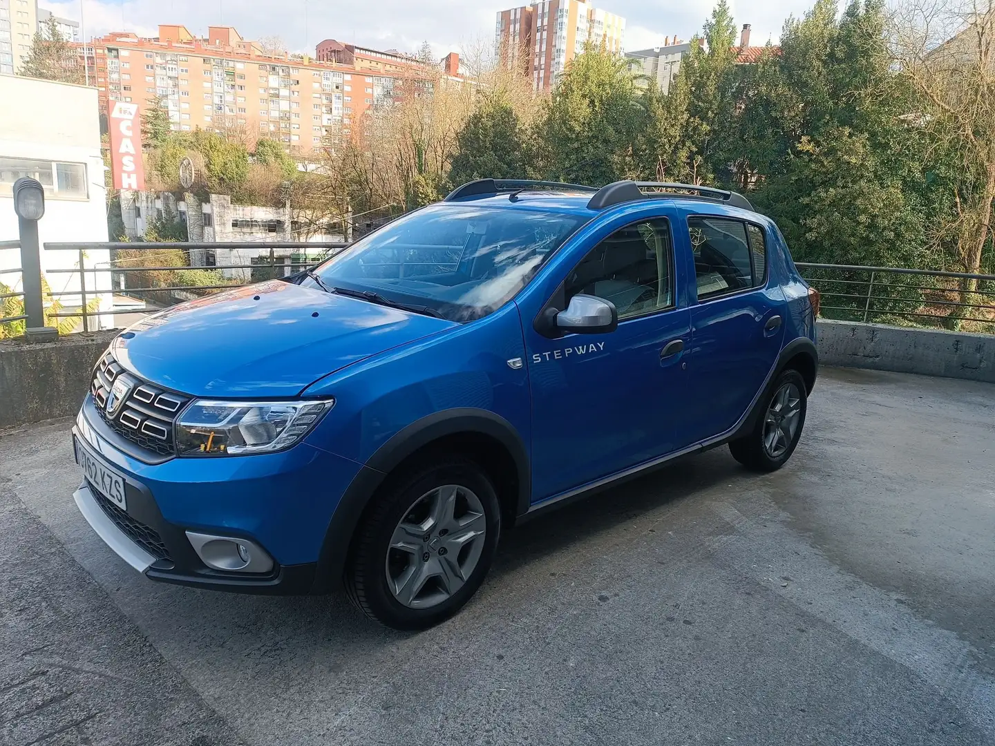Dacia Sandero 0.9 TCE Stepway Comfort 66kW Bleu - 1